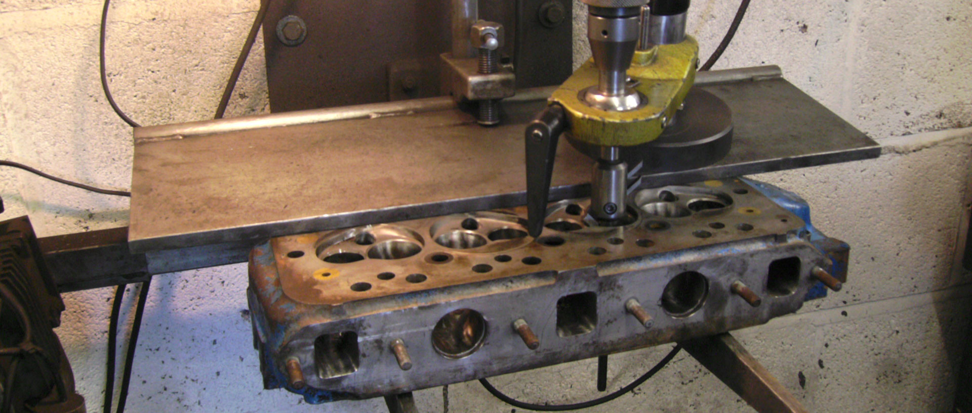 Cutting the valve seats on a cylinder head